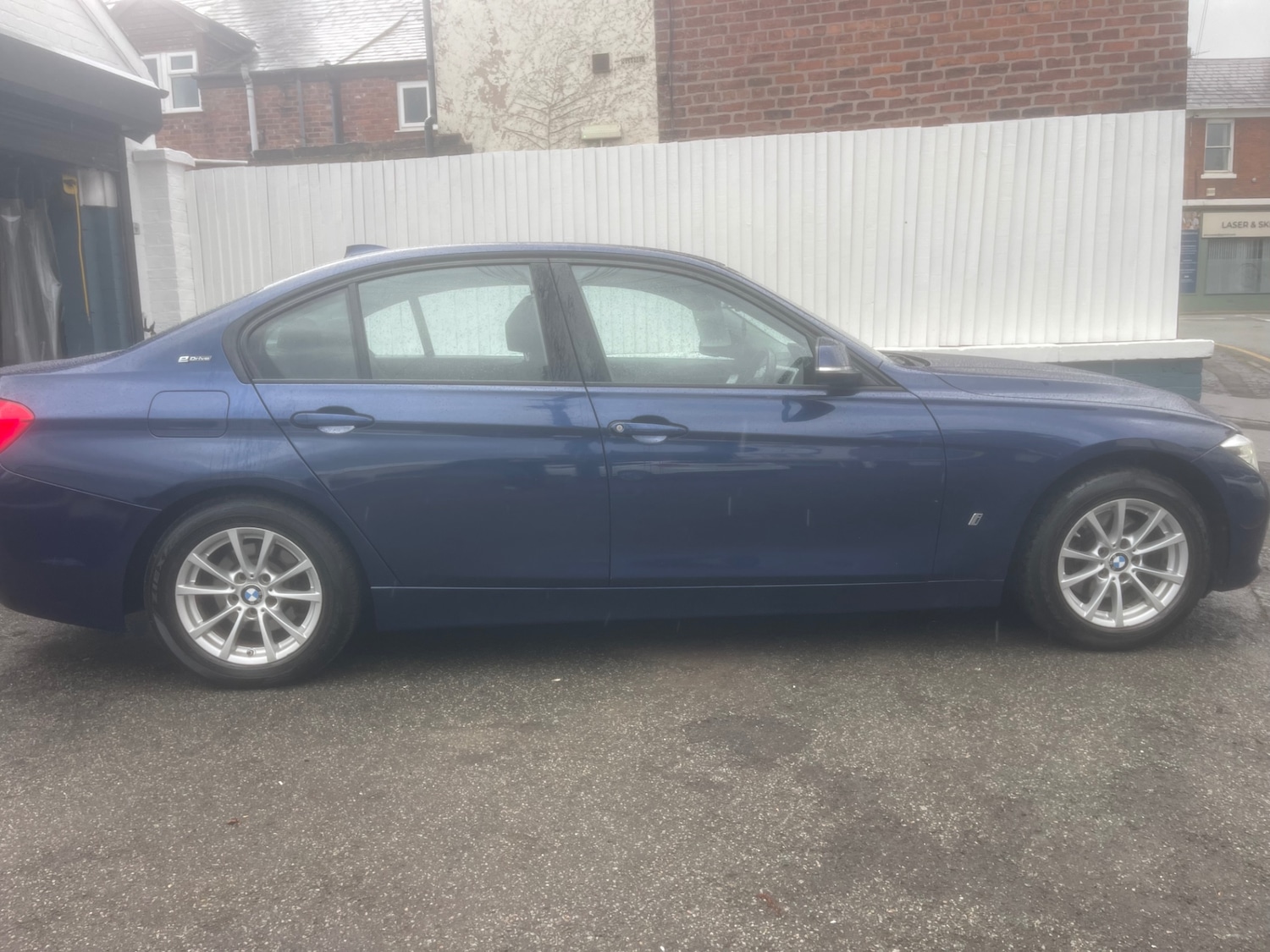 Used BMW 3 Series 2018 for sale - 76863689: Photo 2