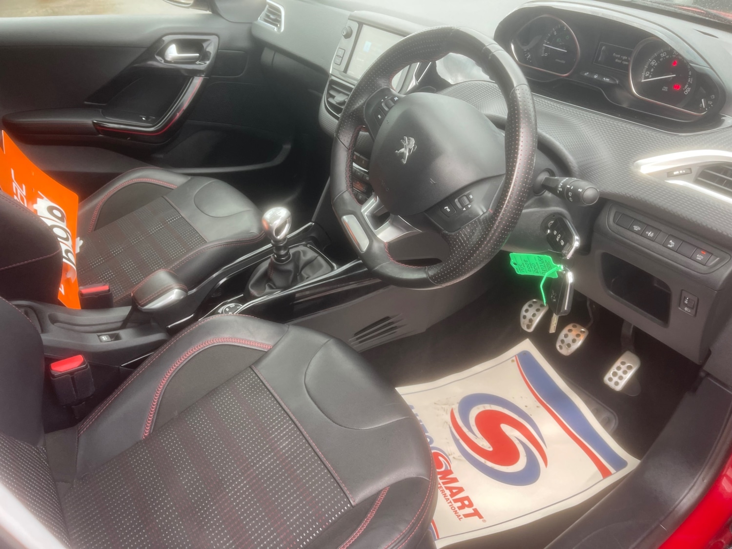 Used Peugeot 2008 2017 for sale - 77477037: Photo 9