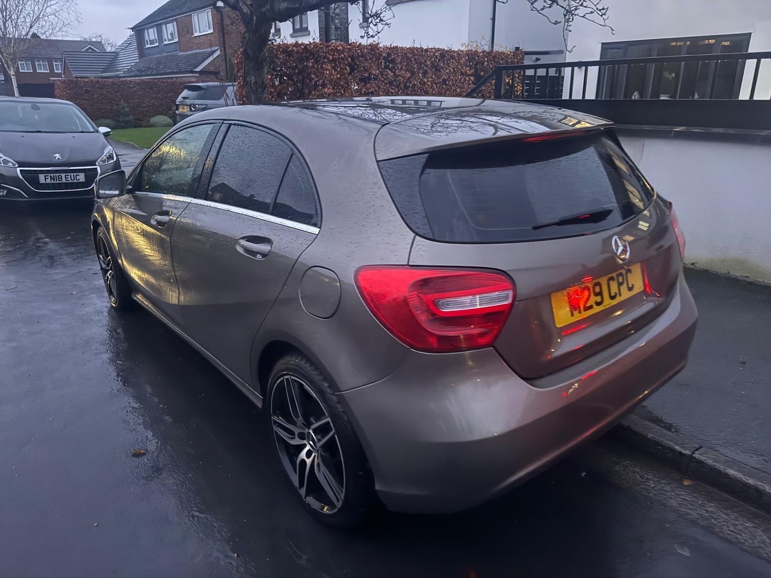 Used Mercedes-Benz A-Class 2013 for sale - 76950792: Photo 3