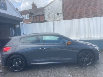 Used Volkswagen Scirocco 2015 for sale - 78593333: Photo