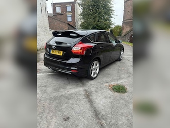 Used Ford Focus 2011 for sale - 76299767: Photo 2