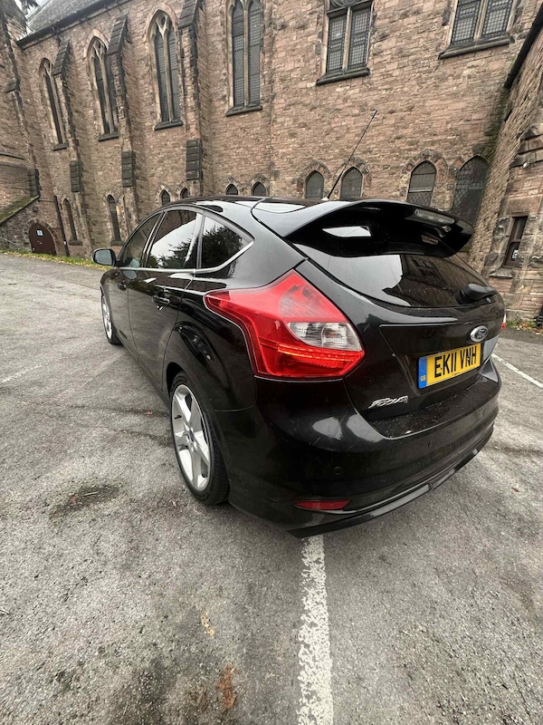 Used Ford Focus 2011 for sale - 76299767: Photo 4