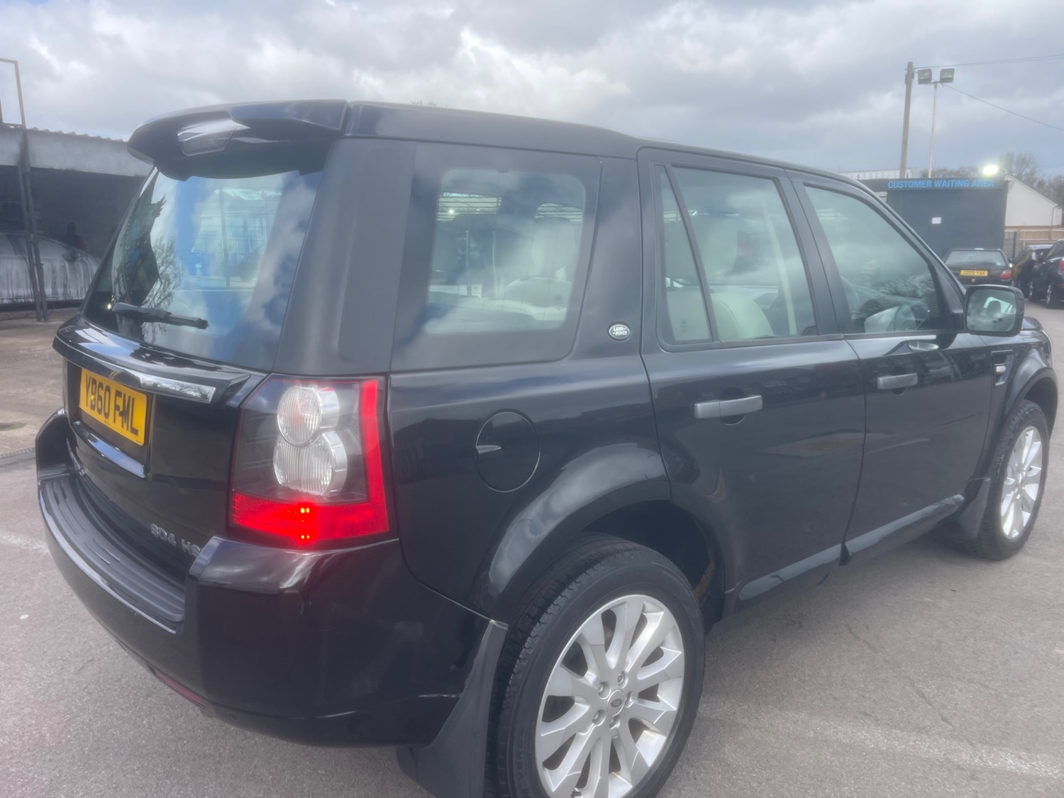 Used Land Rover Freelander 2011 for sale - 78070721: Photo 3