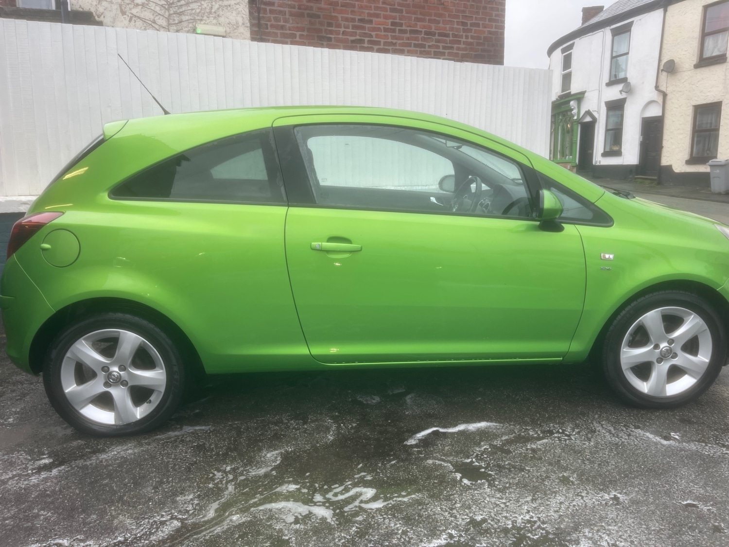 Used Vauxhall Corsa 2013 for sale - 76558431: Photo 2