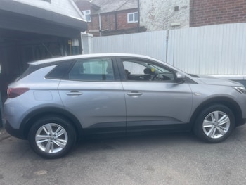 Used Vauxhall Grandland X 2018 for sale - 78901680: Photo
