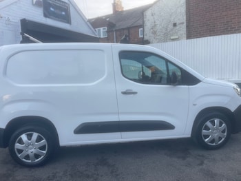 Used Citroen Berlingo 2020 for sale - 76407763: Photo