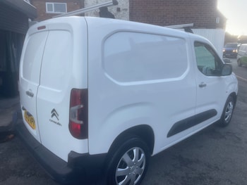 Used Citroen Berlingo 2020 for sale - 76407763: Photo