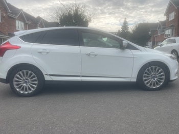 Used Ford Focus 2012 for sale - 75425317: Photo
