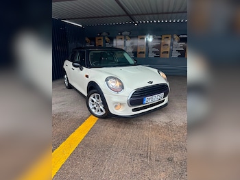 Used MINI Hatch 2017 for sale - 79552584: Photo