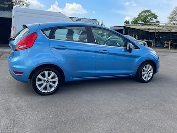 Used Ford Fiesta 2011 for sale - 78392841: Photo
