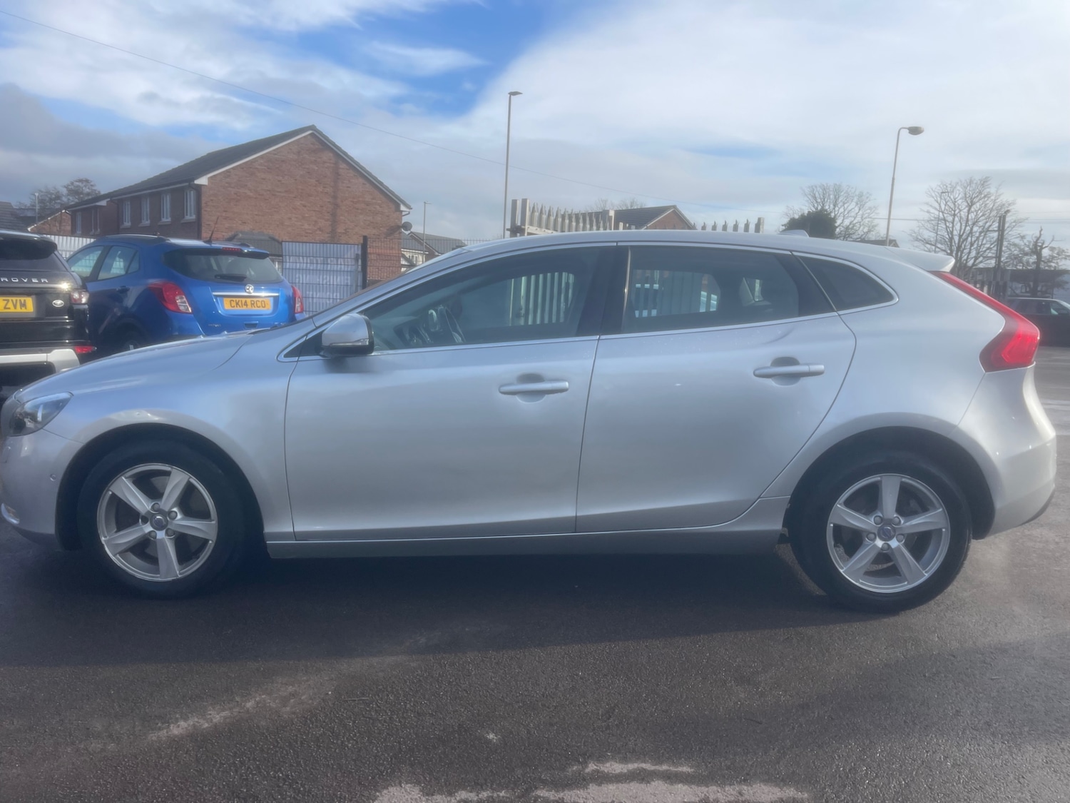 Used Volvo V40 2016 for sale - 77490782: Photo 6