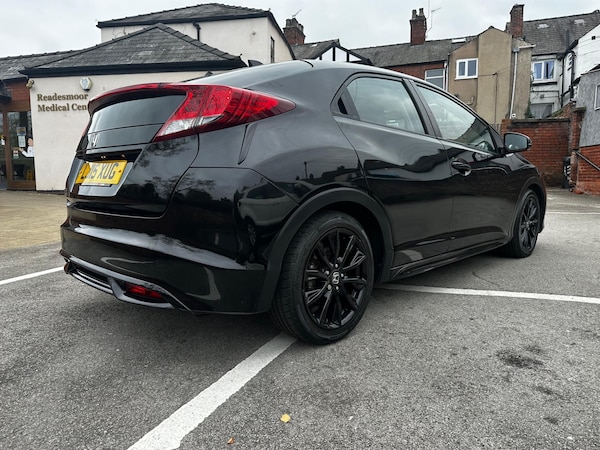 Used Honda Civic 2015 for sale - 76312501: Photo 3