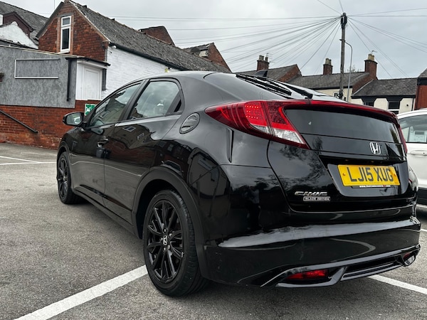 Used Honda Civic 2015 for sale - 76312501: Photo 4