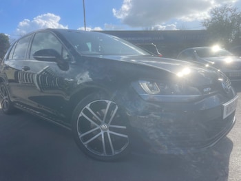 Used Volkswagen Golf 2016 for sale - 77896729: Photo