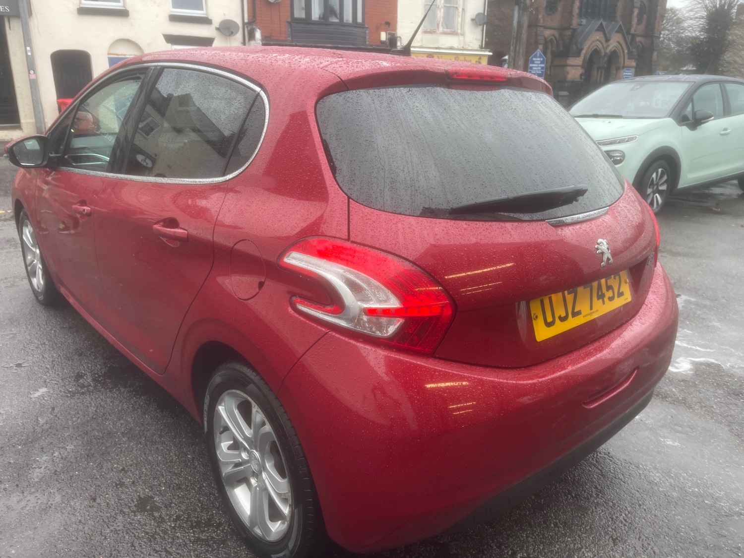 Used Peugeot 208 2013 for sale - 76559597: Photo 5