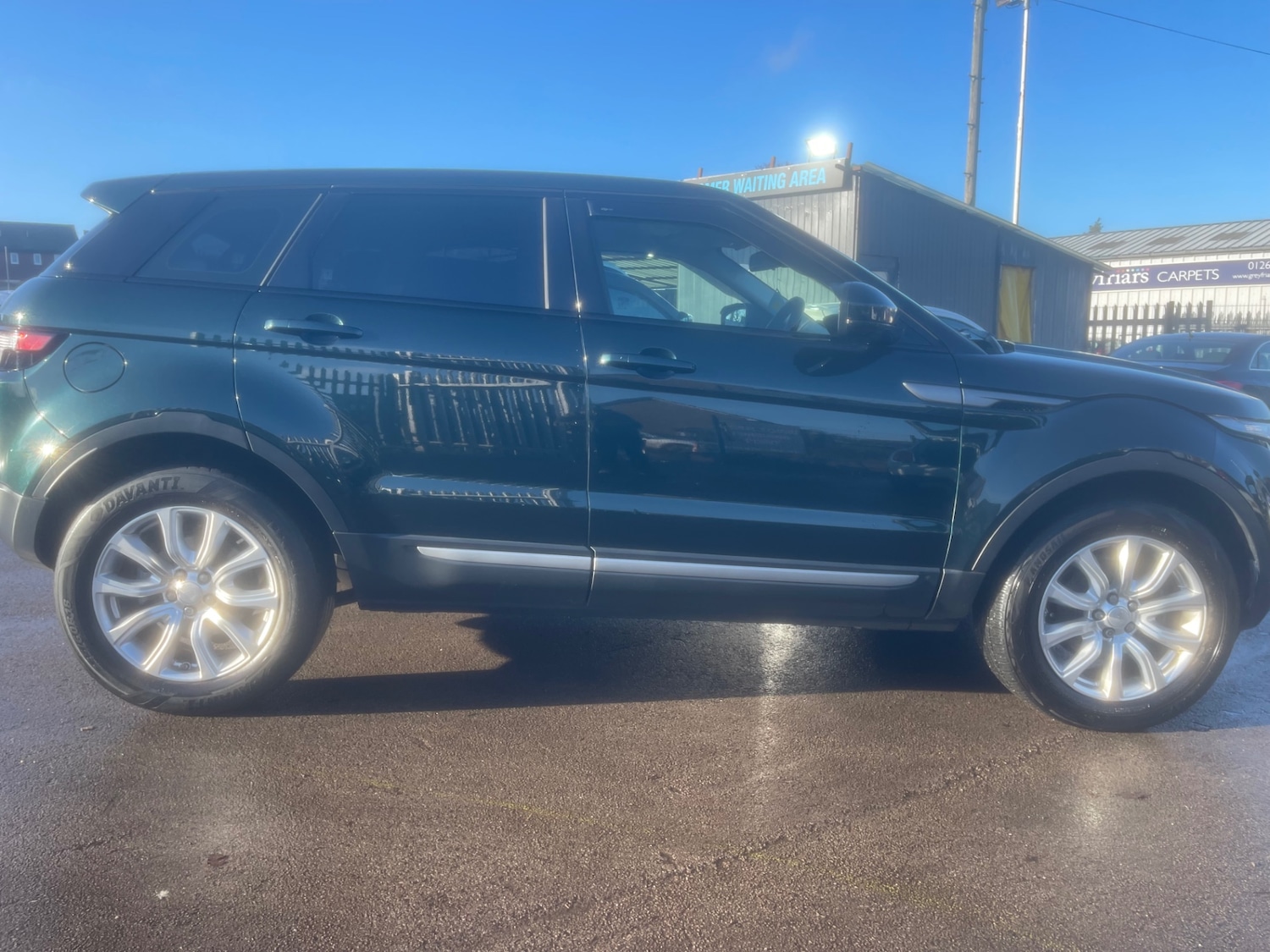 Used Land Rover Range Rover Evoque 2015 for sale - 77223340: Photo 2