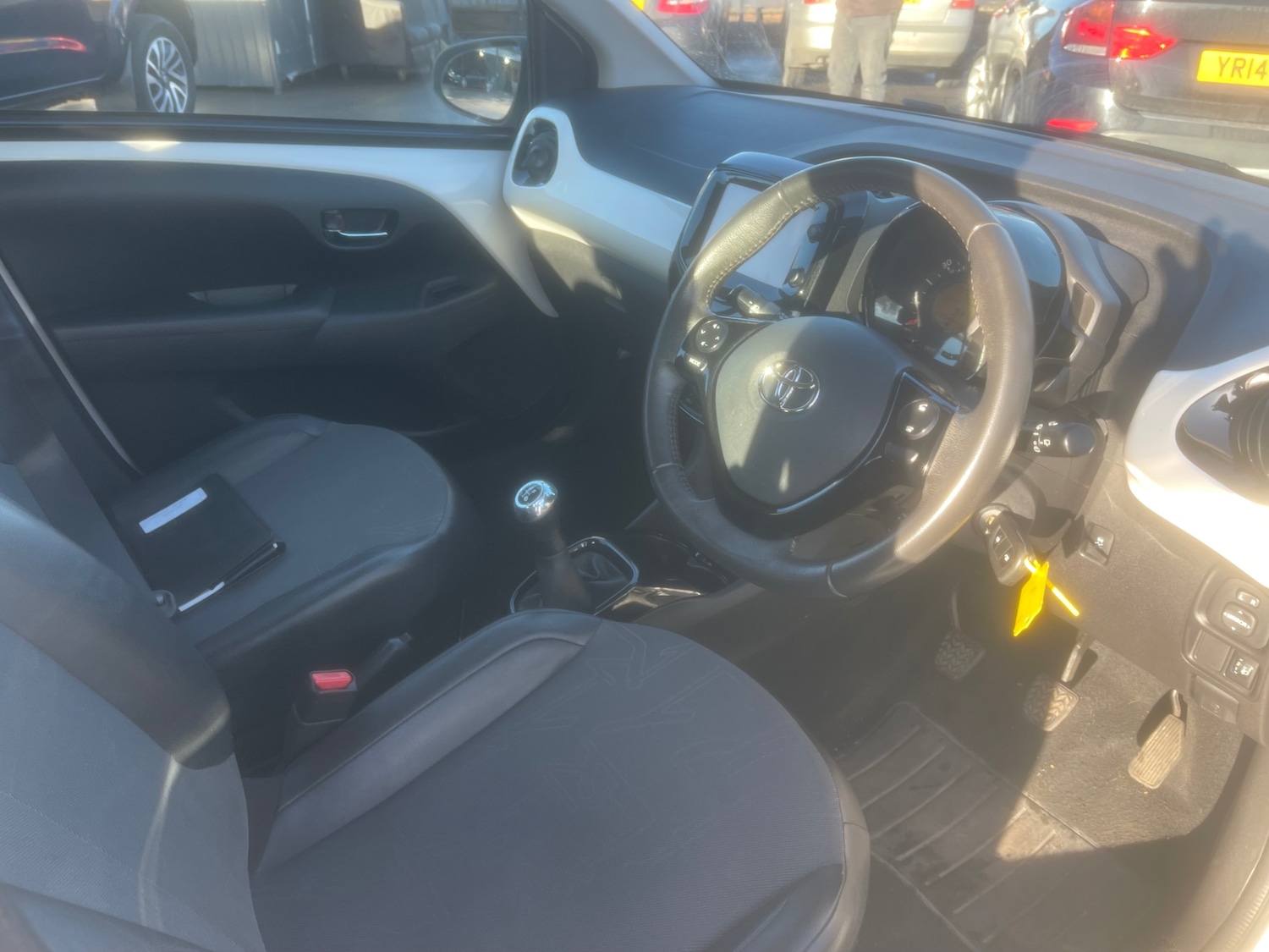 Used Toyota AYGO 2014 for sale - 77223296: Photo 9