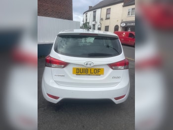 Used Hyundai Ix20 2018 for sale - 76007005: Photo 4