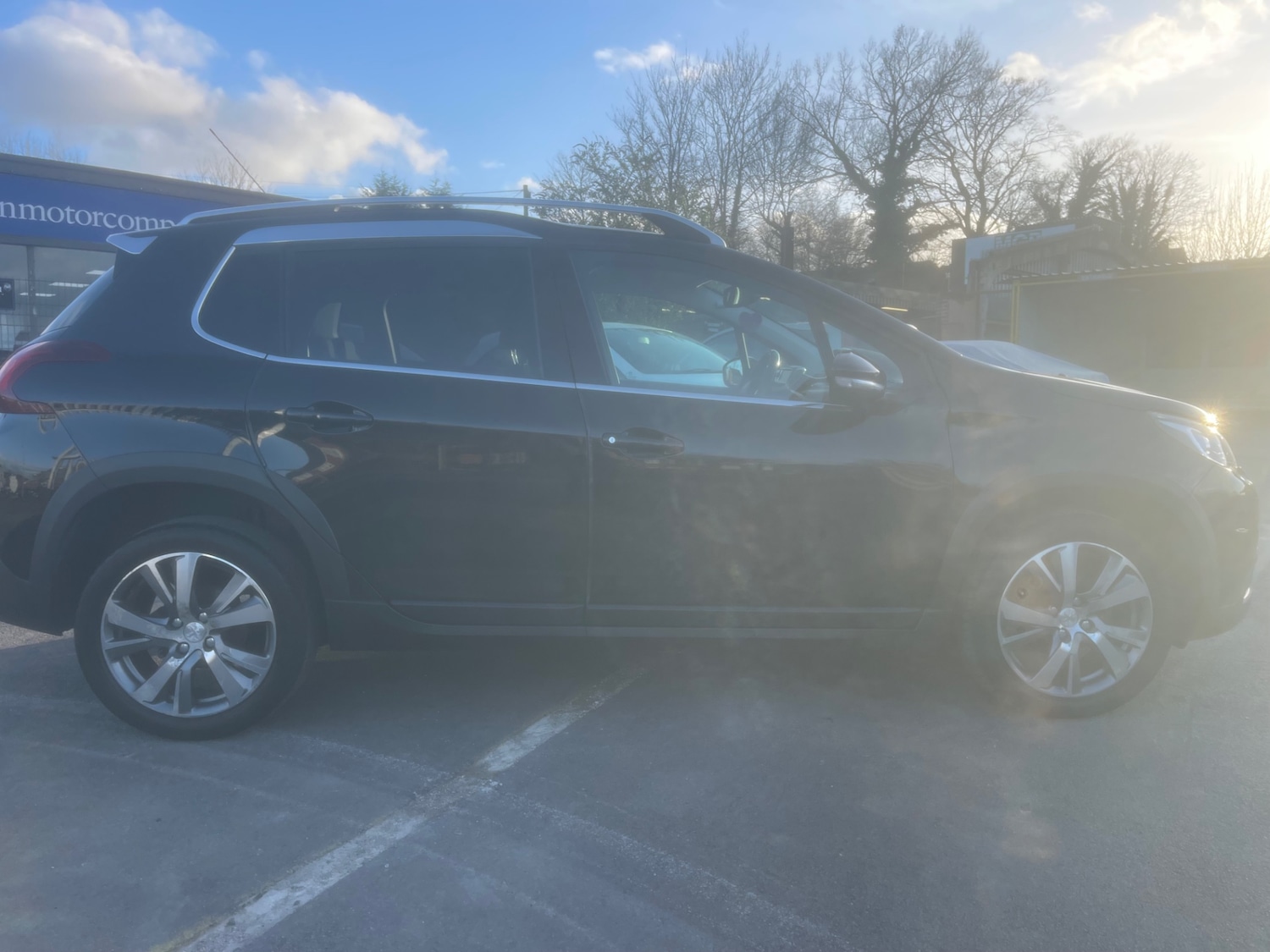 Used Peugeot 2008 2018 for sale - 77834971: Photo 2
