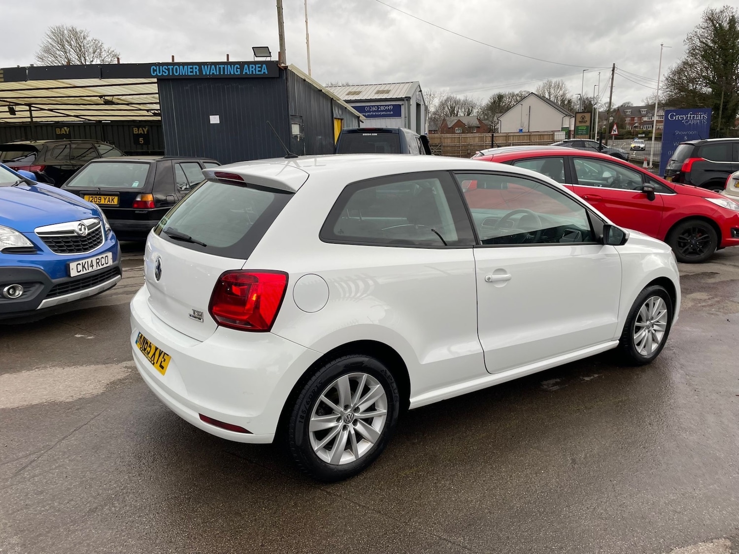 Used Volkswagen Polo 2015 for sale - 77630744: Photo 3