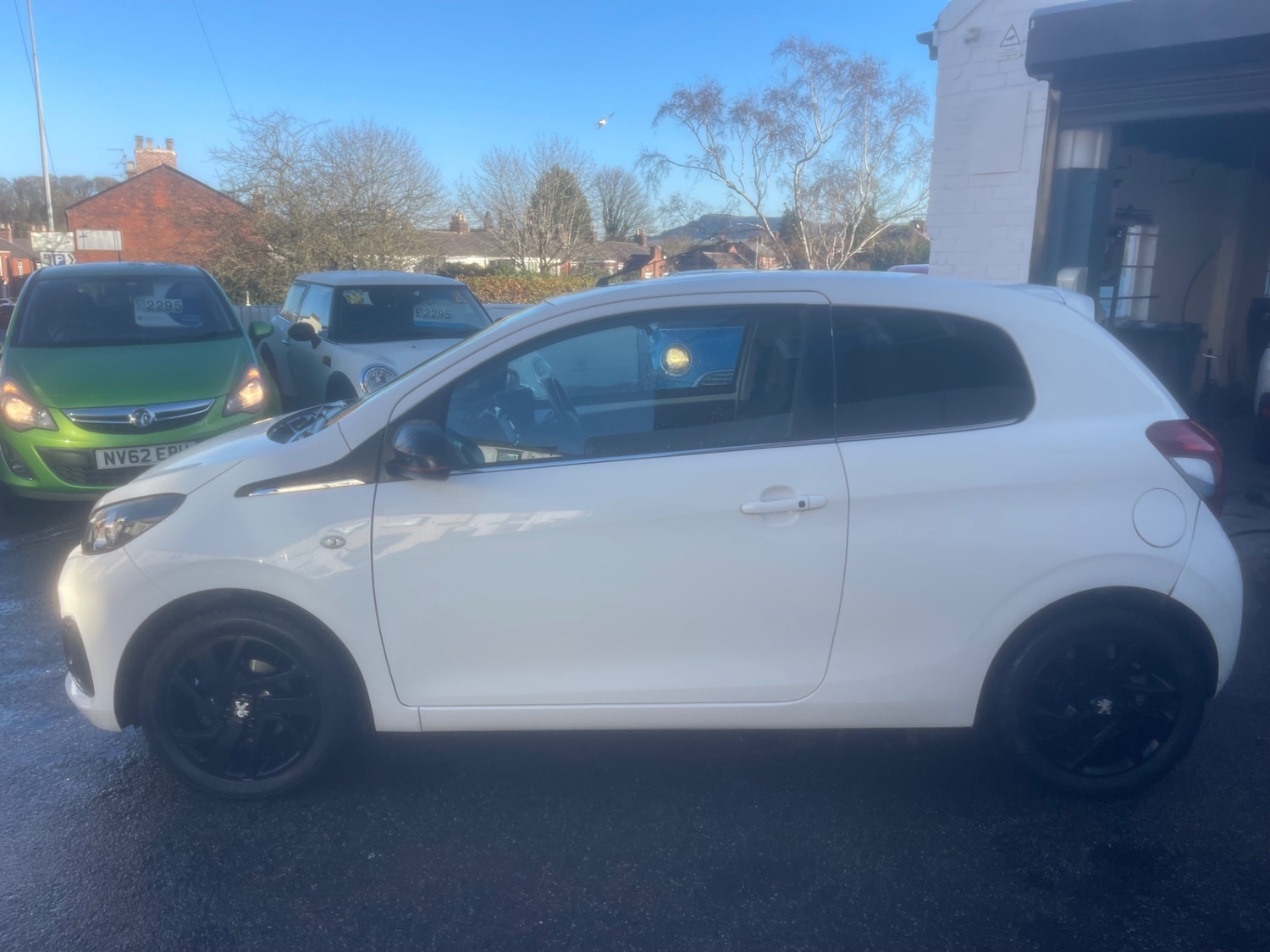 Used Peugeot 108 2015 for sale - 76699770: Photo 6