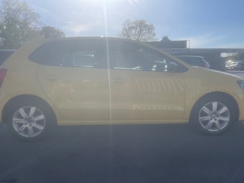 Used Volkswagen Polo 2010 for sale - 78346410: Photo