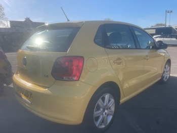 Used Volkswagen Polo 2010 for sale - 78346410: Photo