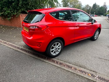 Used Ford Fiesta 2017 for sale - 79560704: Photo