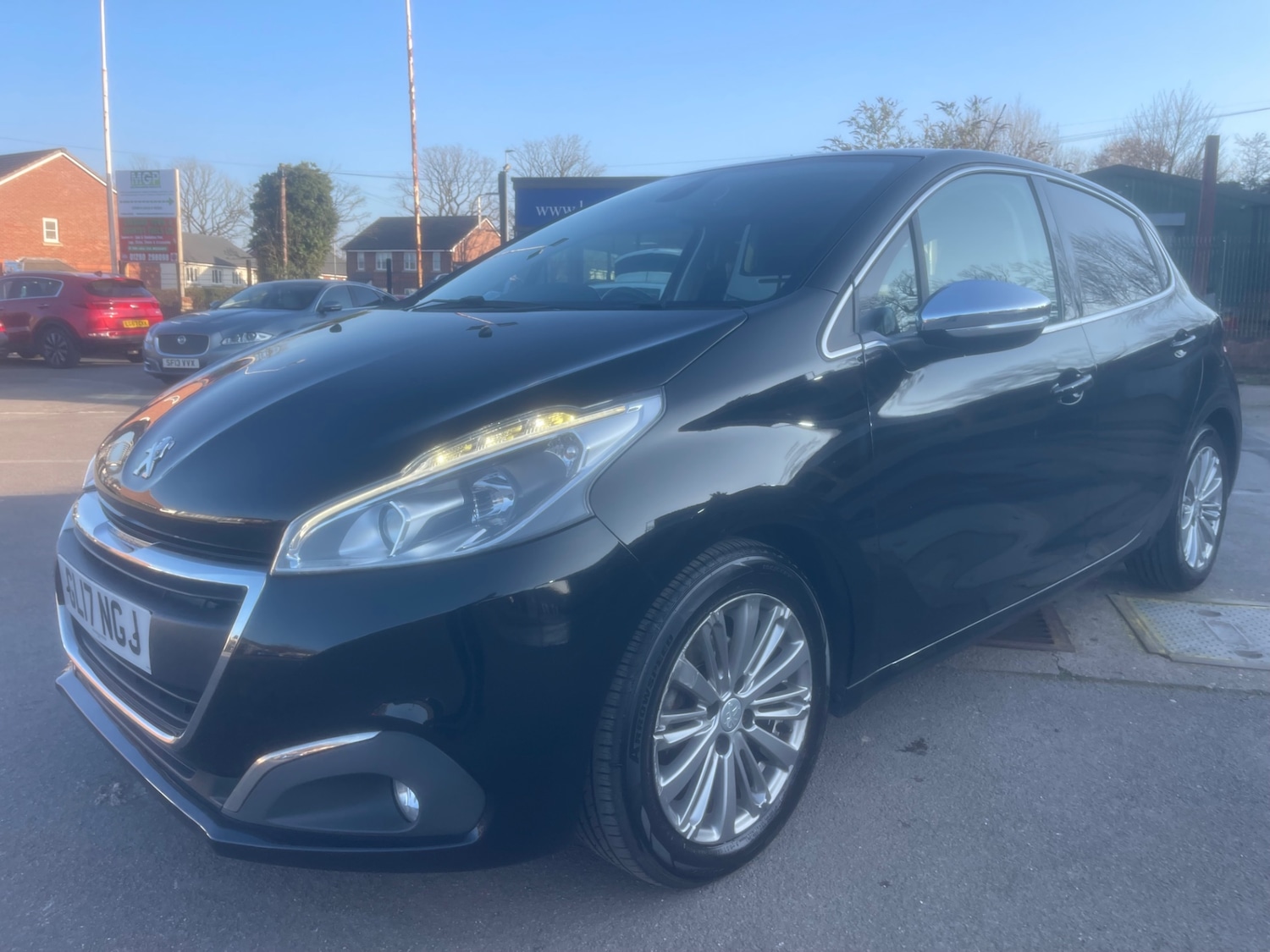 Used Peugeot 208 2017 for sale - 77759095: Photo 7