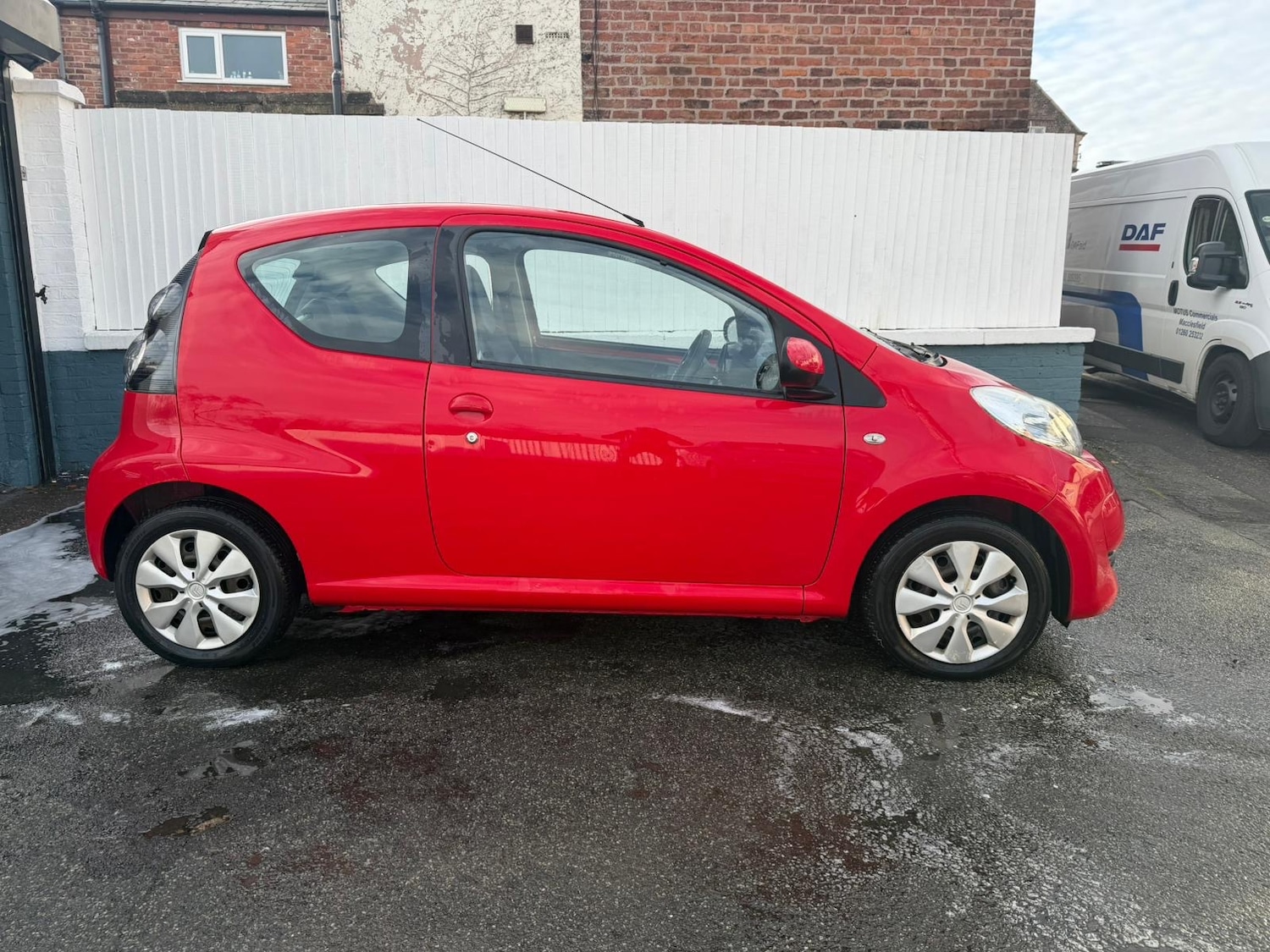Used Citroen C1 2010 for sale - 76559627: Photo 2