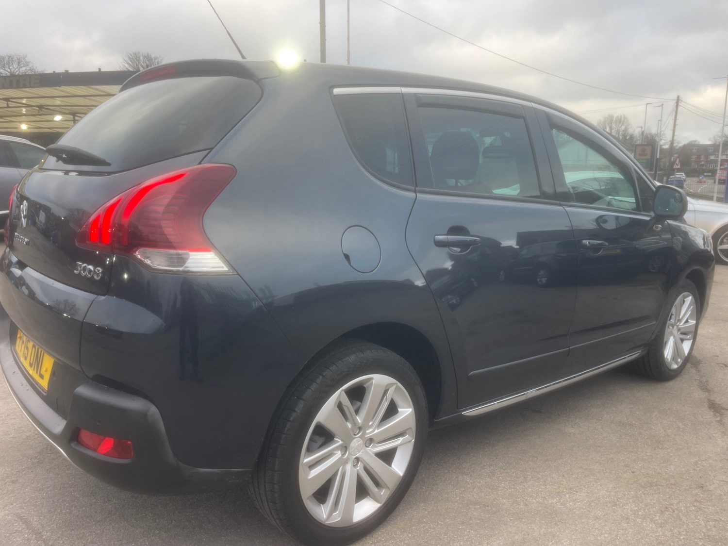 Used Peugeot 3008 2015 for sale - 77445488: Photo 3