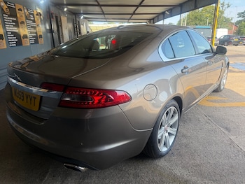 Used Jaguar XF 2009 for sale - 79524143: Photo