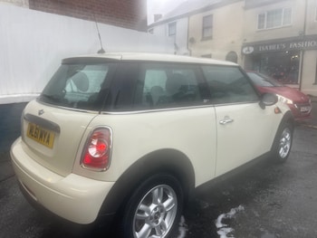 Used MINI Hatch 2011 for sale - 76559606: Photo