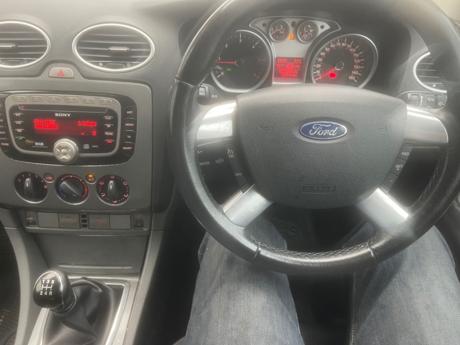 Used Ford Focus 2010 for sale - 76835028: Photo 10