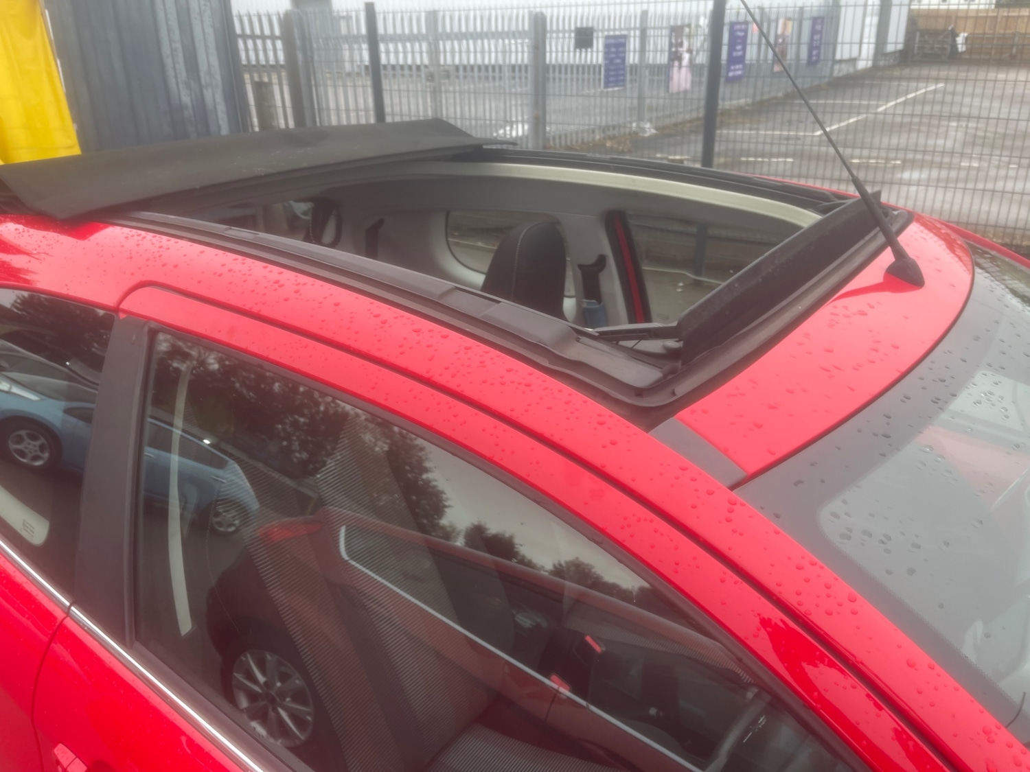 Used Peugeot 108 2015 for sale - 76113657: Photo 11