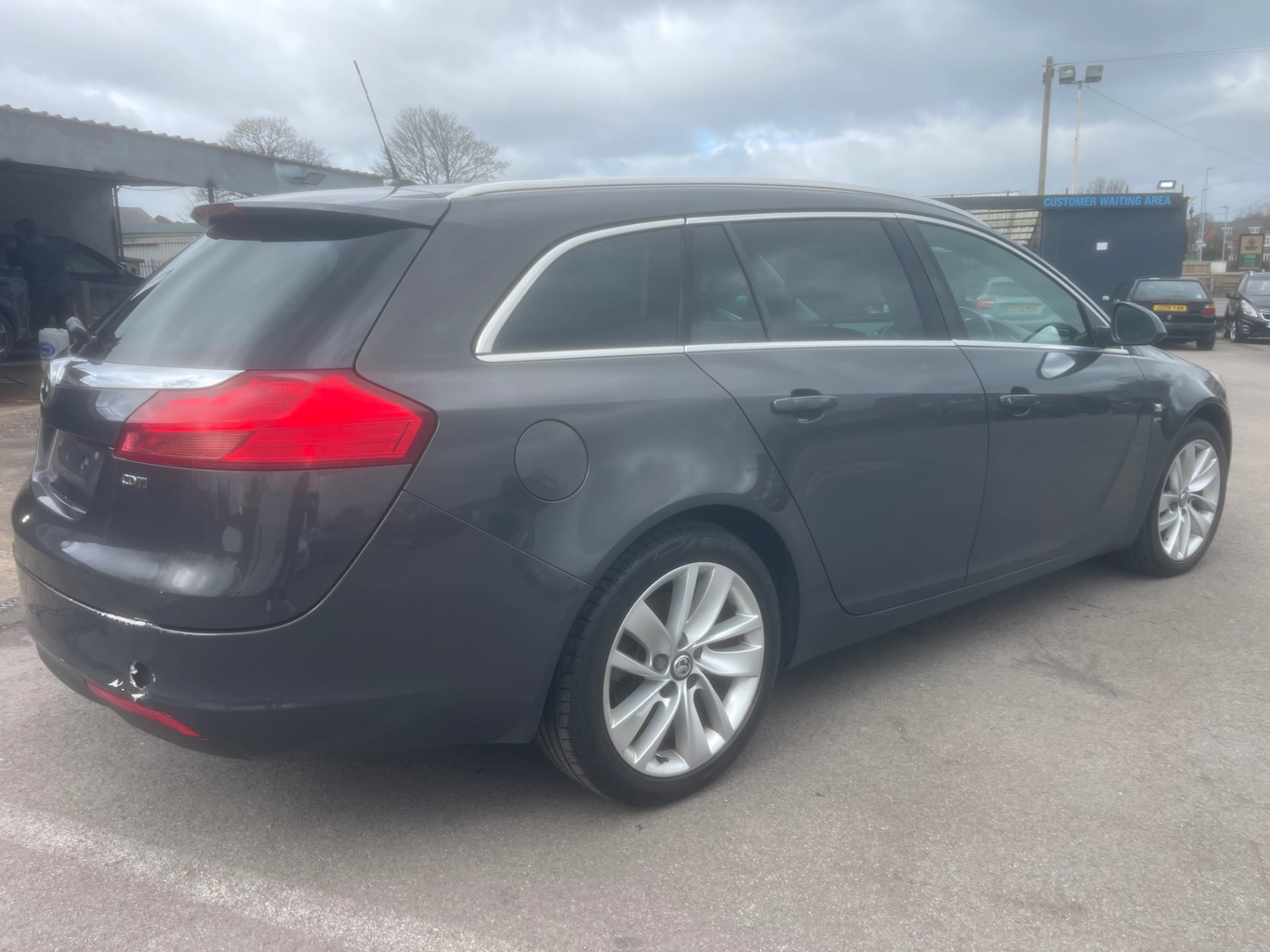 Used Vauxhall Insignia 2013 for sale - 78070745: Photo 3