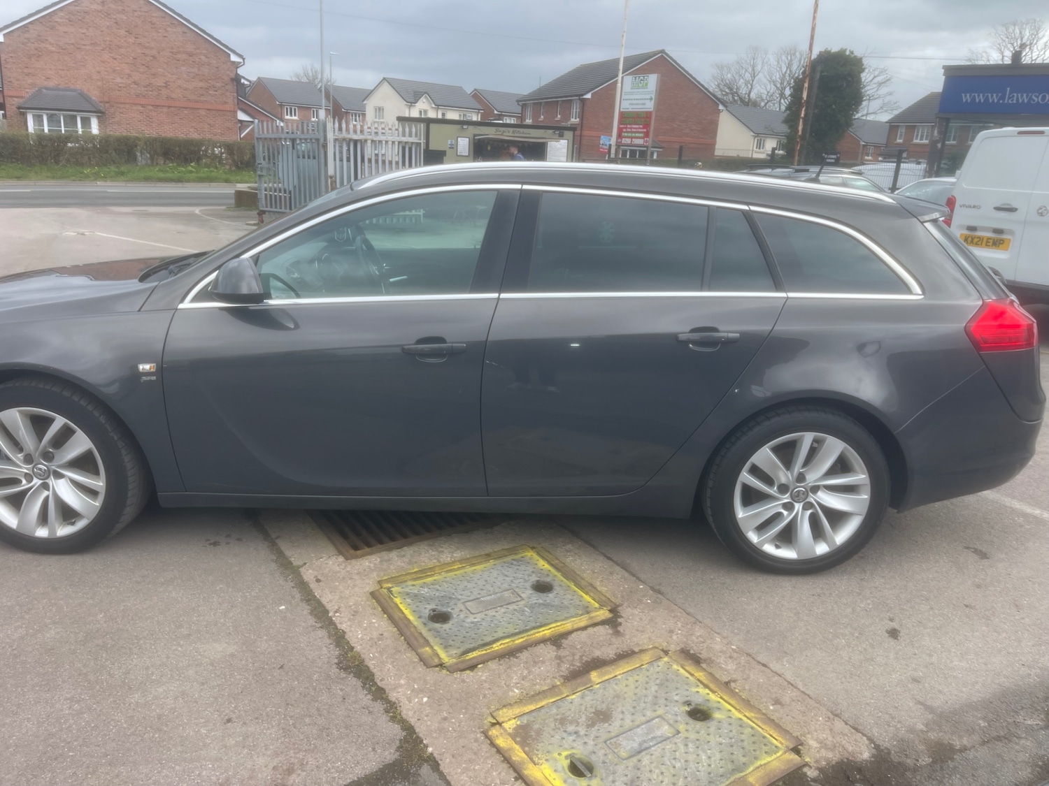 Used Vauxhall Insignia 2013 for sale - 78070745: Photo 5