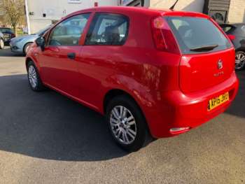 Used Fiat Punto 2015 for sale - 74130374: Photo