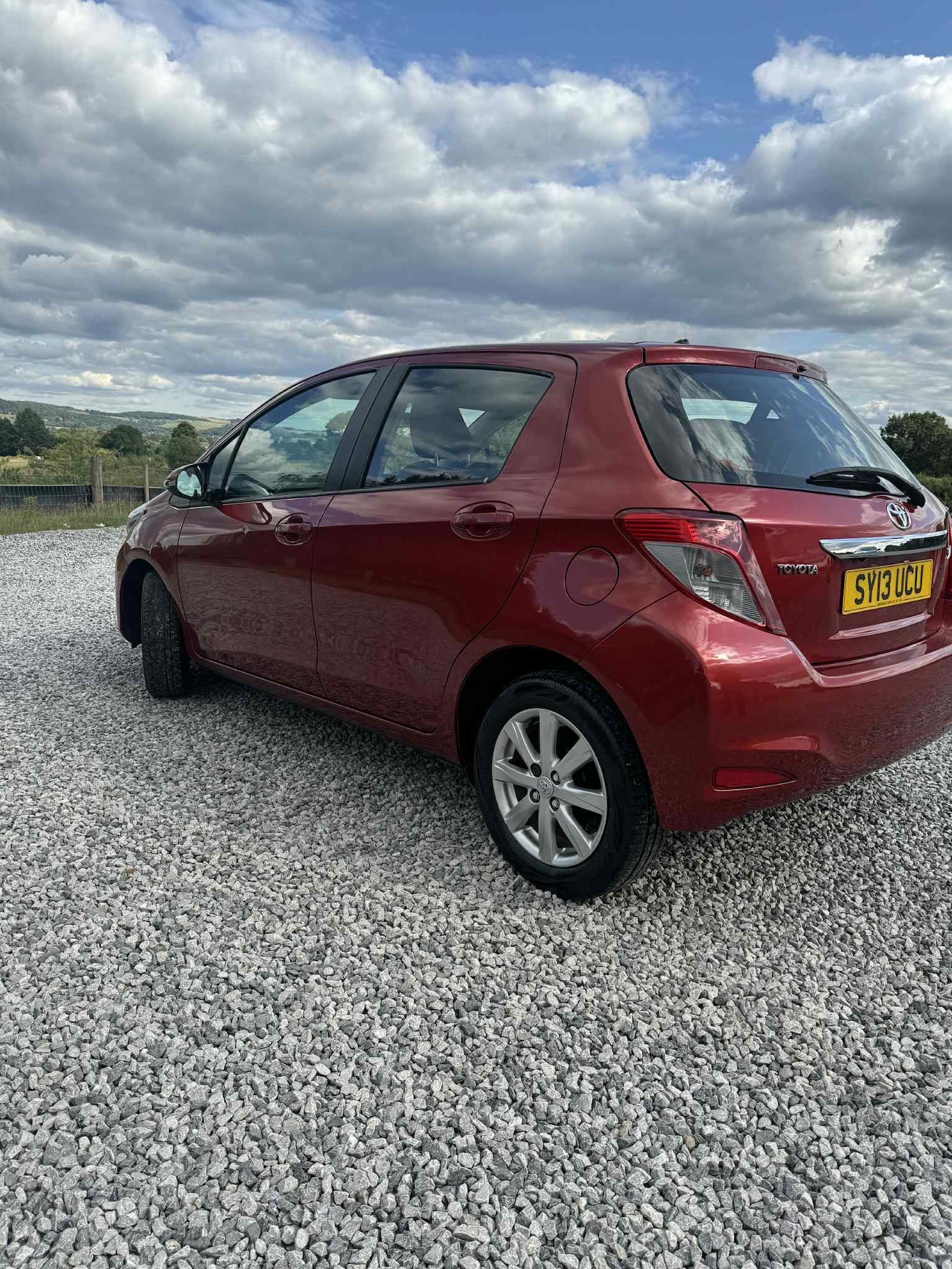Used Toyota Yaris 2013 for sale - 76197248: Photo 3