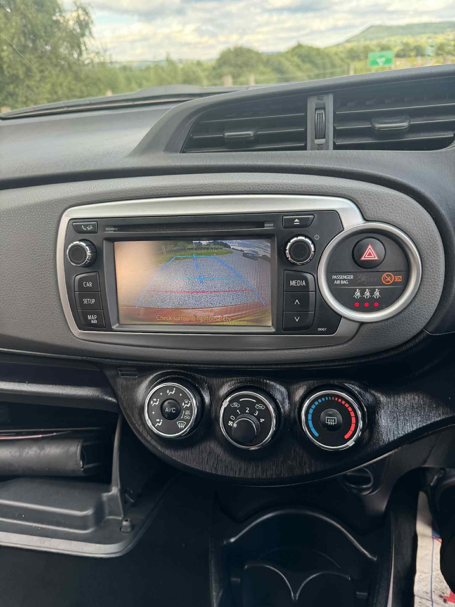 Used Toyota Yaris 2013 for sale - 76197248: Photo 7