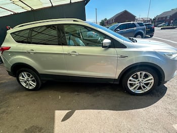 Used Ford Kuga 2014 for sale - 79704960: Photo