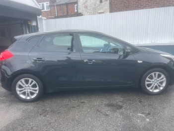Used Kia Ceed 2015 for sale - 75723123: Photo
