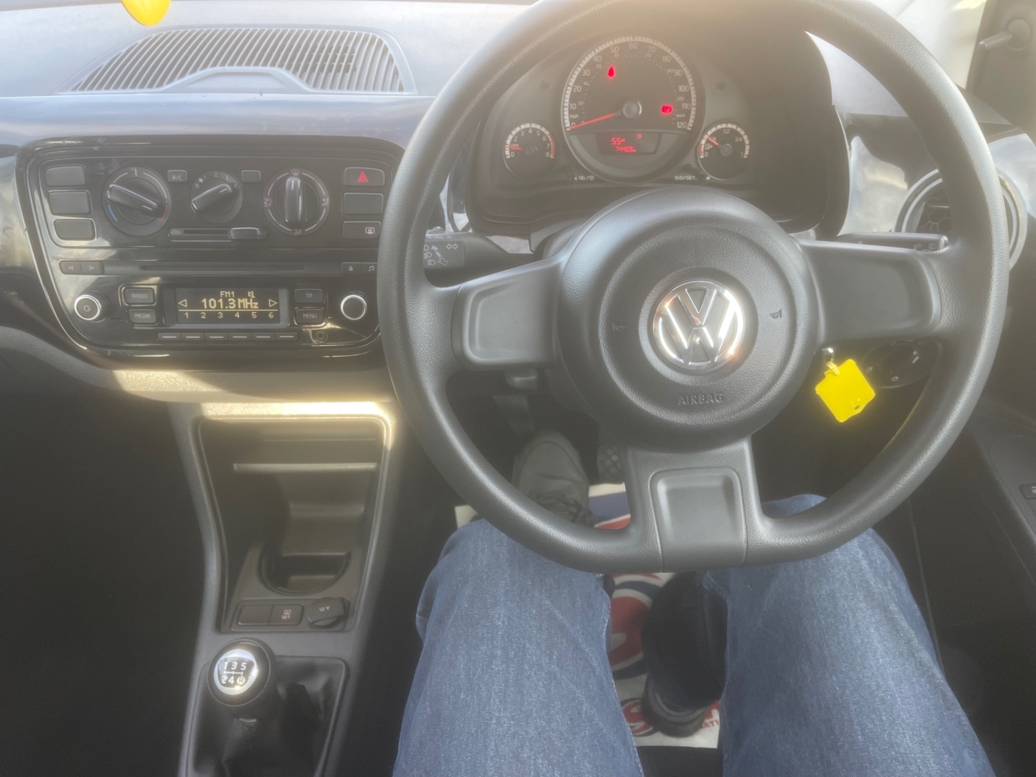 Used Volkswagen up! 2015 for sale - 77313766: Photo 10