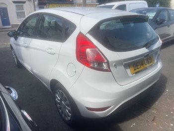 Used Ford Fiesta 2014 for sale - 75560435: Photo