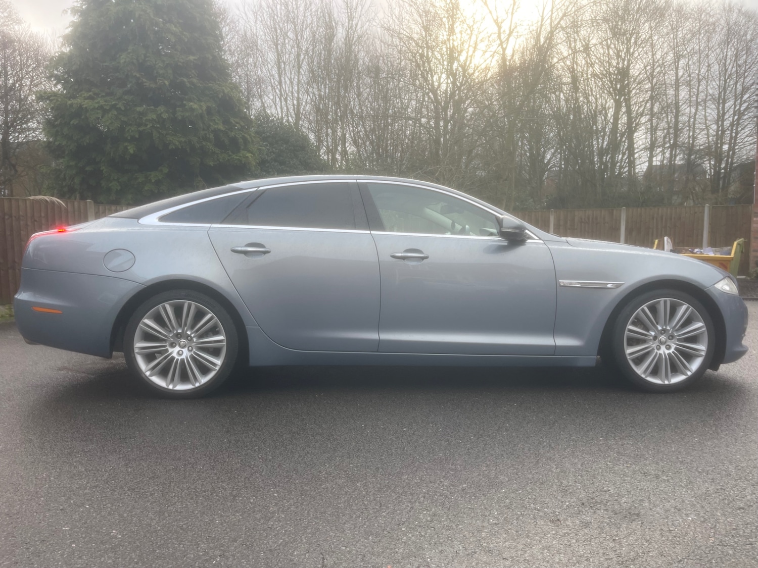 Used Jaguar XJ 2013 for sale - 77483725: Photo 2