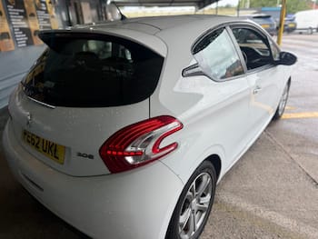 Used Peugeot 208 2012 for sale - 79710048: Photo