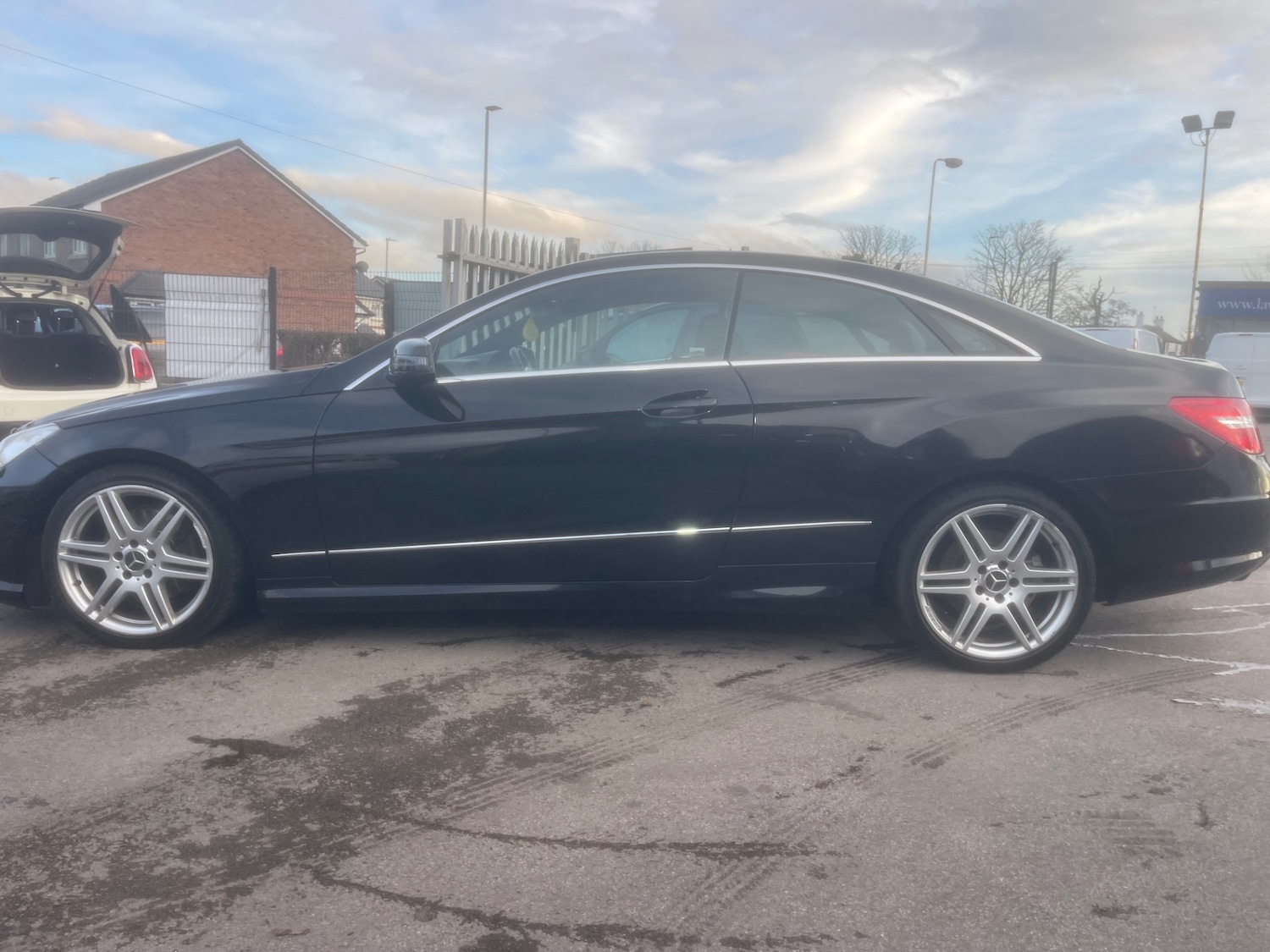 Used Mercedes-Benz E Class 2012 for sale - 77264727: Photo 5