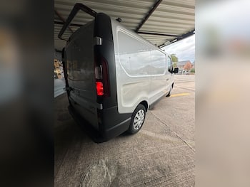 Used Vauxhall Vivaro 2015 for sale - 79725638: Photo