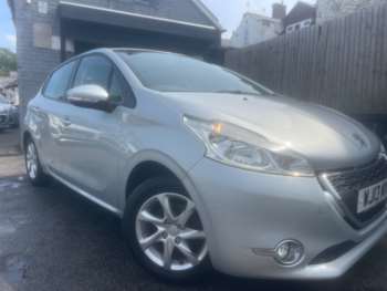 Used Peugeot 208 2013 for sale - 74956213: Photo