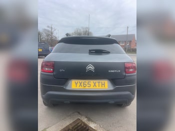 Used Citroen C4 Cactus 2015 for sale - 78064009: Photo